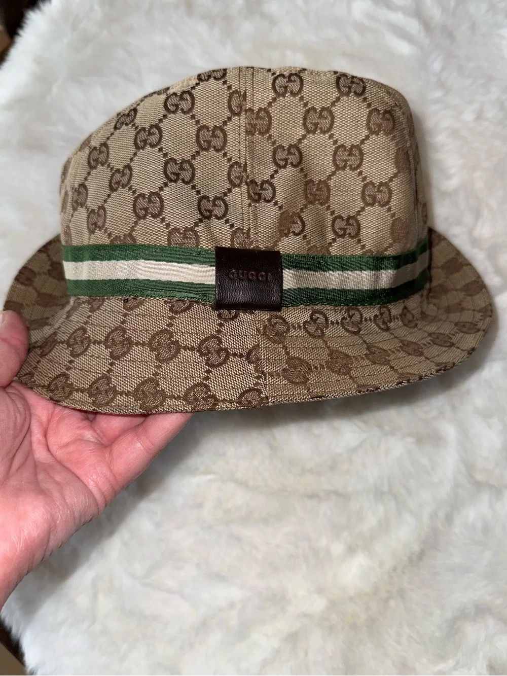 Gucci Tan GG Monogram Bucket Hat with Green and Cream Stripe - Picture 4 of 13